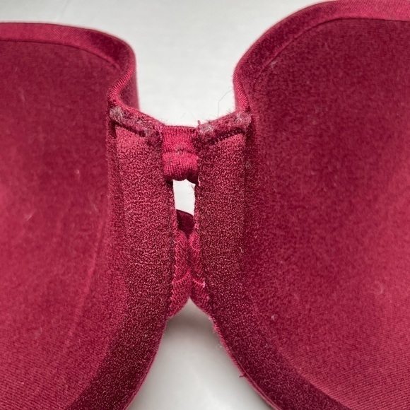 Auden Women Light Lift Plunge Bra 36B
T Shirt underwire Stretch Sides Wine 1262 - Picture 7 of 9